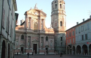 1089px-piazza_san_prospero_reggio_emilia