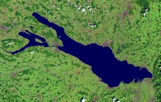1162px-bodensee_satellit