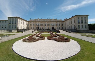 1111px-villa_arconati_ovest