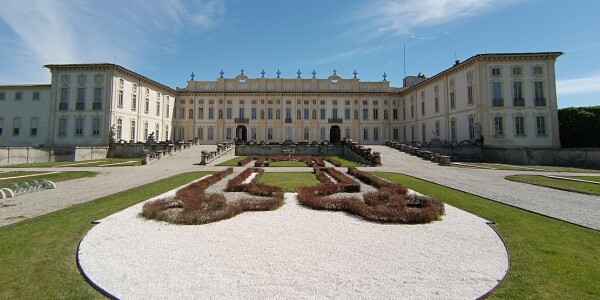 1111px-villa_arconati_ovest