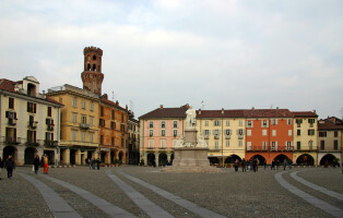 vercelli_piazzacavour