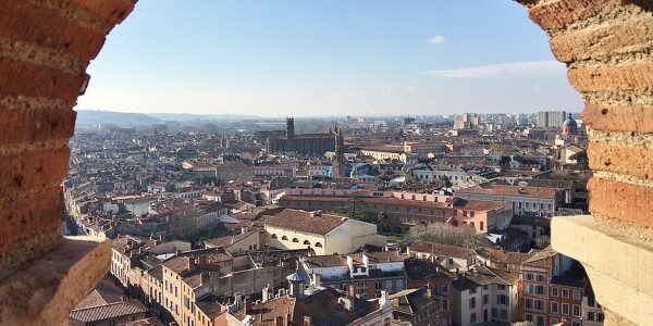 936px-toulouse_-_vue_du_vieux_toulouse_depuis_st_sernin_06