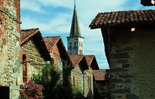 960px-ricetto_di_candelo_7