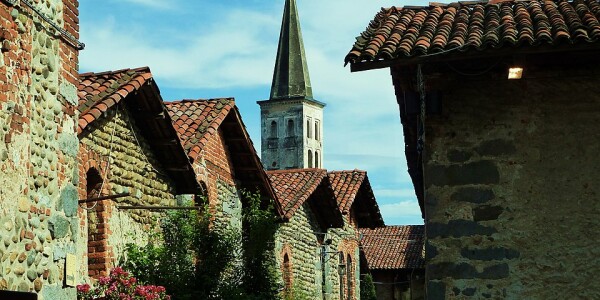 960px-ricetto_di_candelo_7