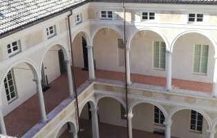 Palazzo tarasconi